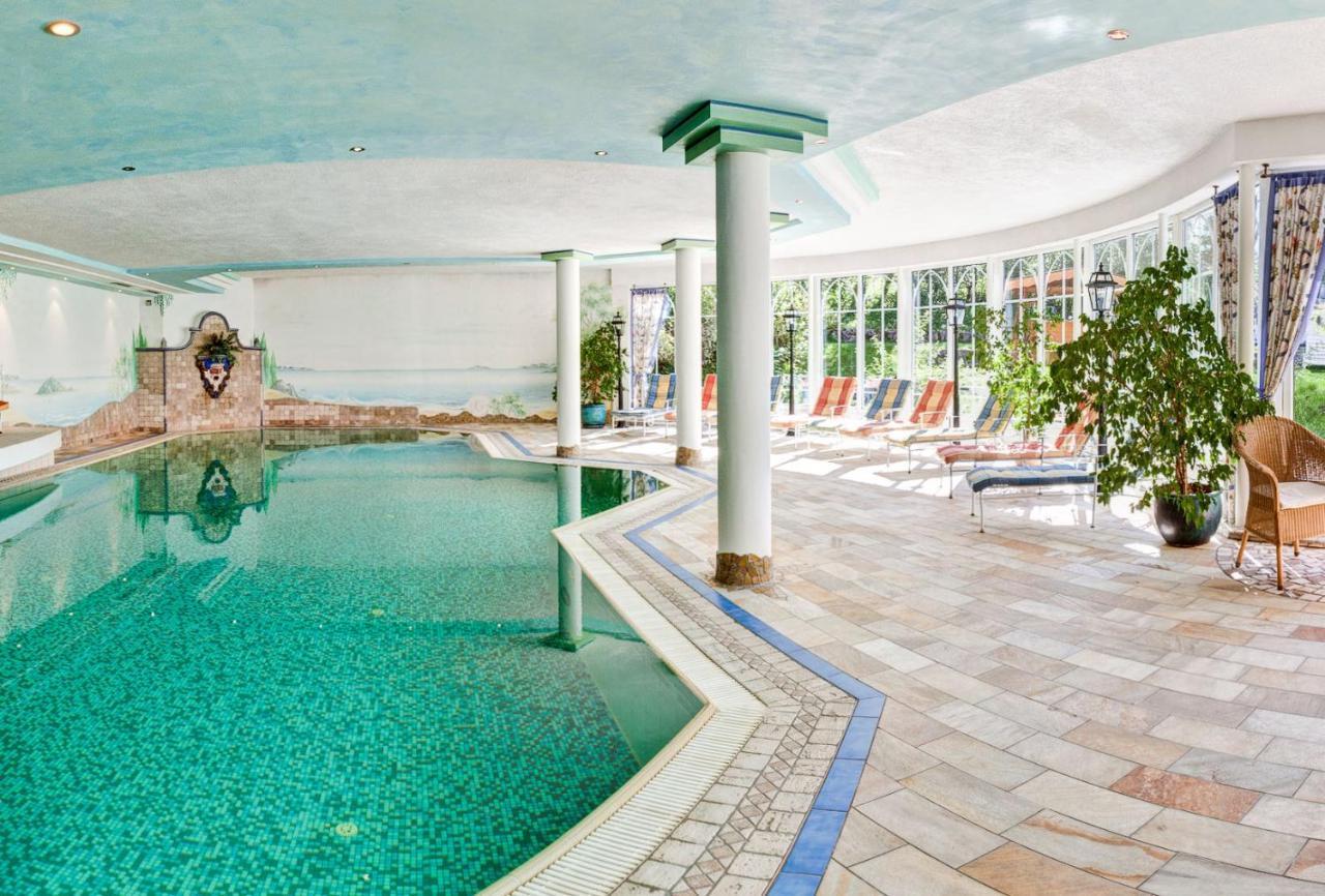 Hotel Lumberger Hof Gran Bagian luar foto